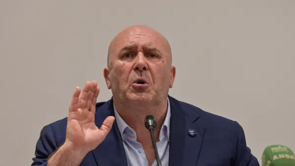 "Mai più la presidente Proietti nel consiglio comunale di Terni"