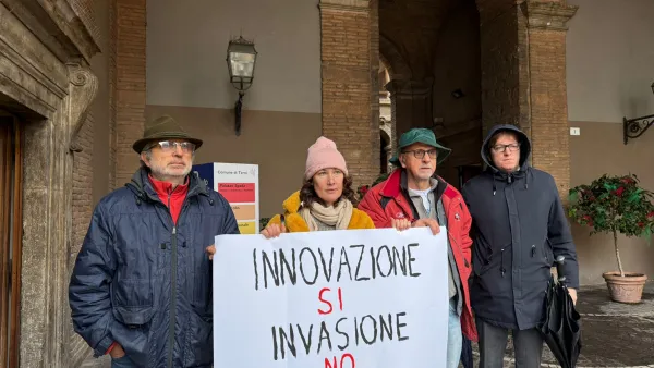 "Il Comune blocchi il cantiere dell'antenna 5G di Torreorsina"