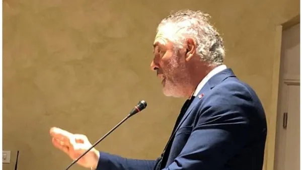 "Con la spazzatura si possono fare le pavimentazioni stradali"