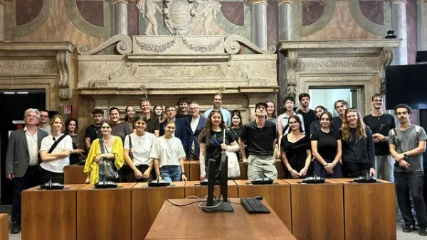 Dalla Svizzera per studiare l'architettura del '900 ternano